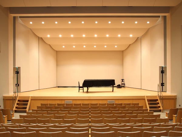 北斗市総合文化センター「かなで~る」