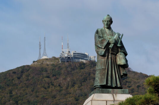 高田屋嘉兵衛銅像