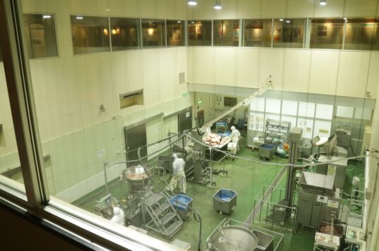 函館カール・レイモン工場見学